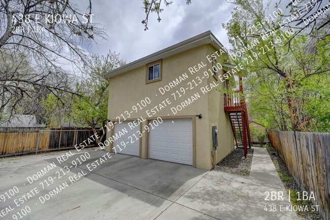 Photo - 438 E Kiowa St House