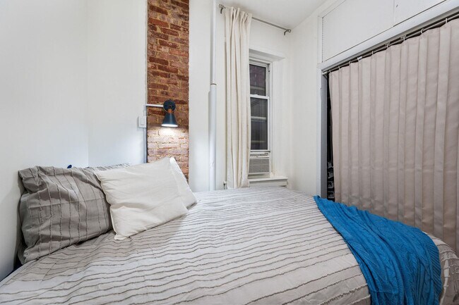 Foto del edificio - 7 E 91st St