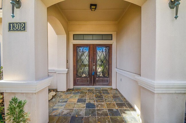 Building Photo - 1302 Pristine Way