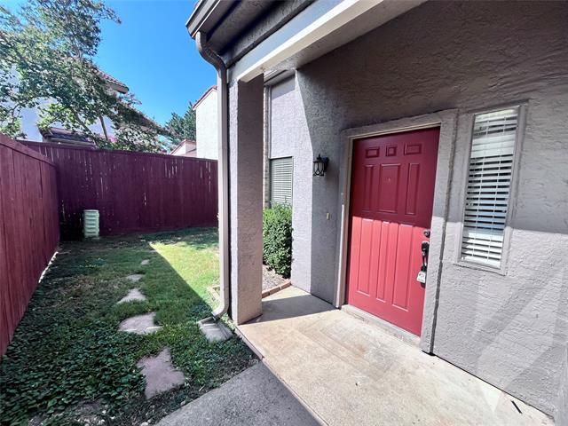 Building Photo - 4242 N Capistrano Dr