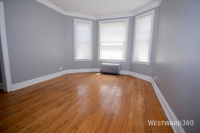 Building Photo - Renovated 1 bedroom in South Shore