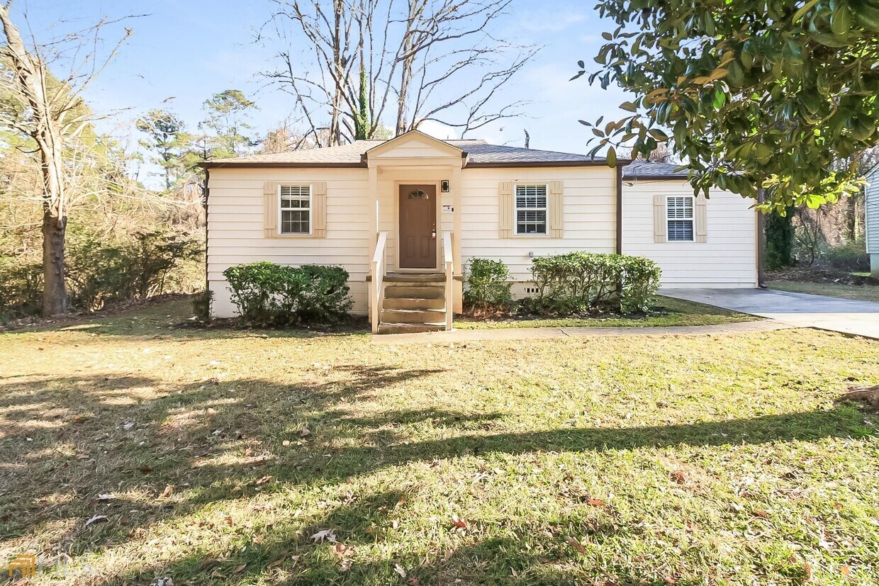 2450 Judson Ave, East Point, GA 30344 House Rental in East Point, GA