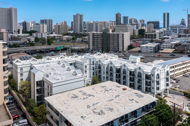 Aerial Photo - Fountains at Makiki