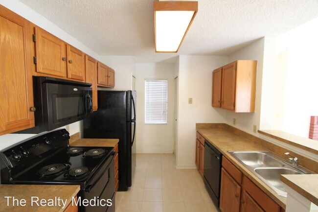 Building Photo - 939 Framlingham Ct