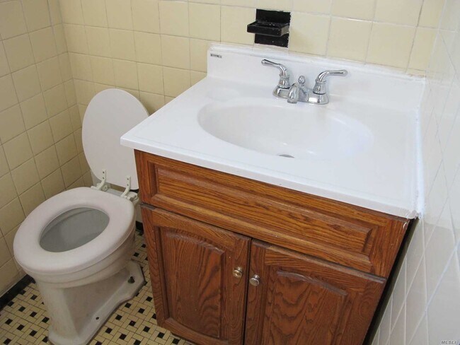 Building Photo - 212-02 43rd Ave