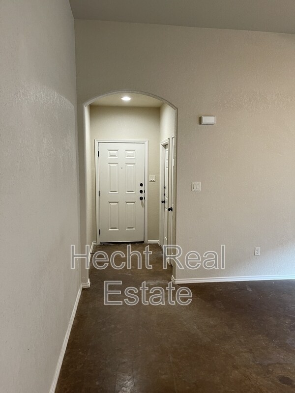 Building Photo - 217 Kaspar Way