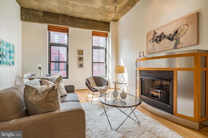 Foto principal - 2328 Champlain St NW