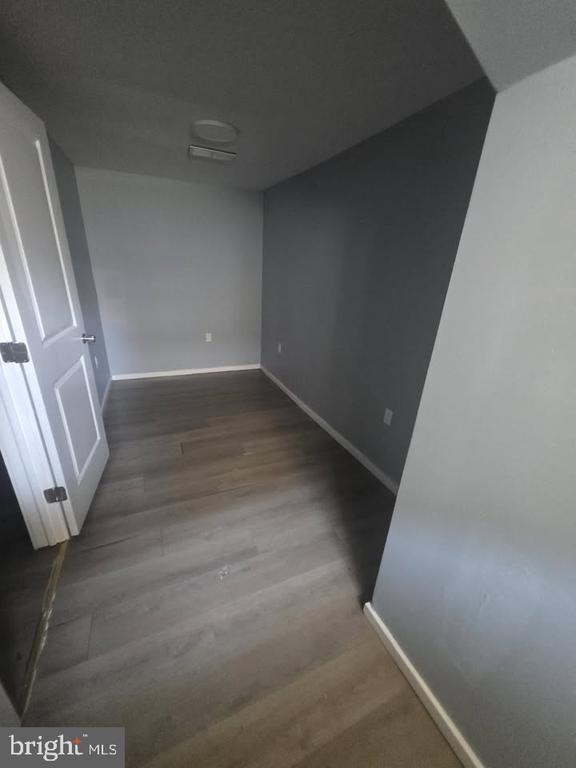 Foto del edificio - 6169 Glenmore Ave