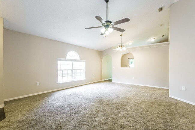 Building Photo - 6748 Ebans Bend