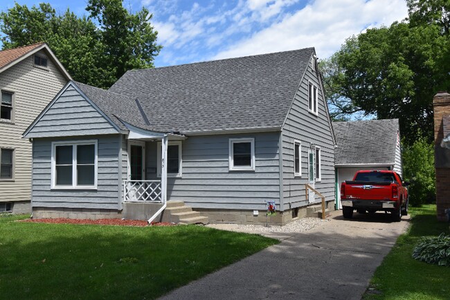 Foto del edificio - 813 S Prairie Ave