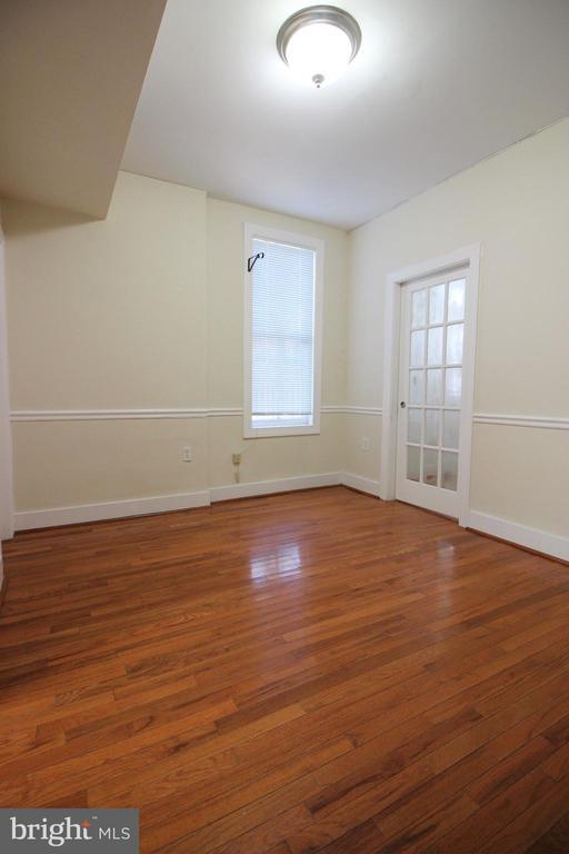 Foto del edificio - 3237 N St NW