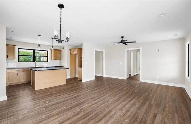 Foto del edificio - 3 Bed/2 Bath House - NEW CONSTRUCTION!