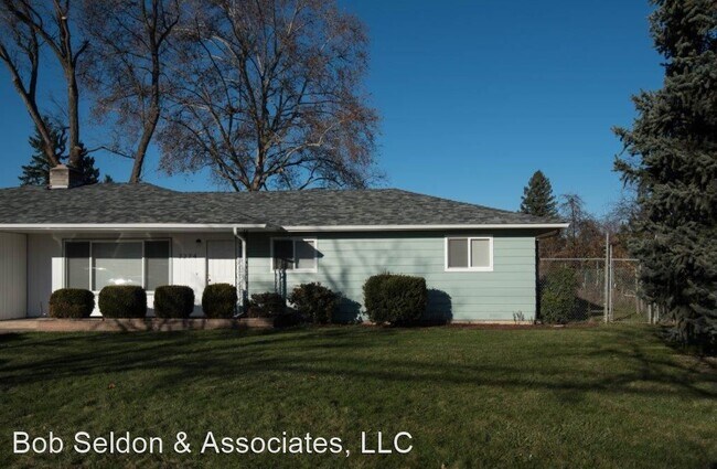 Foto del edificio - 3 br, 1 bath House - 2274 South Stage Rd