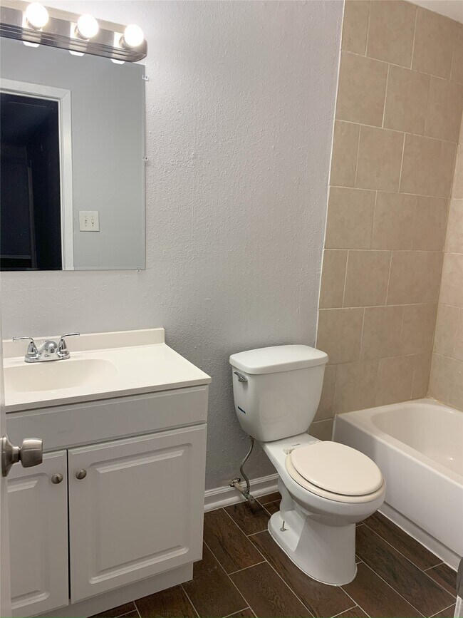 Foto del edificio - 3325 Scotch Moss Ln