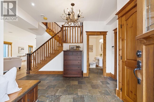 Building Photo - 161 Snowbridge Way