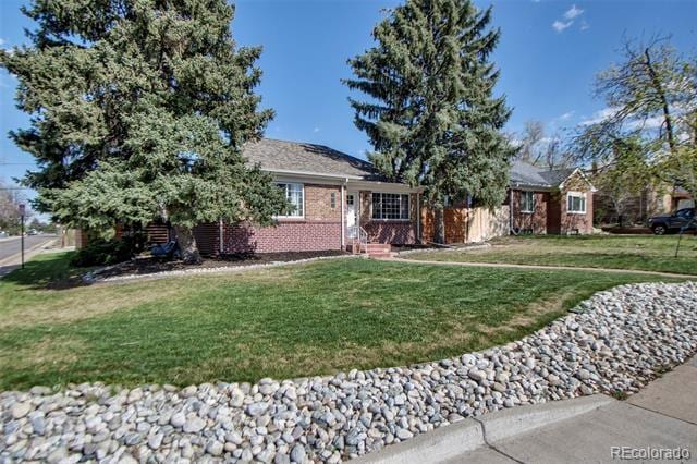 Building Photo - 600 S Canosa Ct