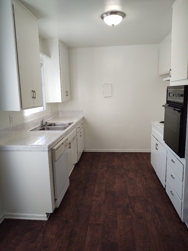 Foto del edificio - 2239 E Lenita Ln