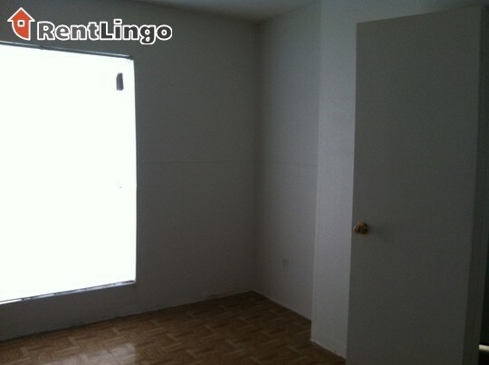 Building Photo - 6353 Skyline Dr
