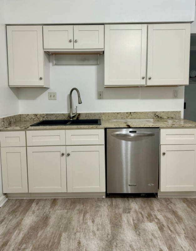 Building Photo - 3744 Cape Henry Ave