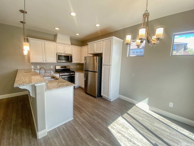 Building Photo - 1383 Campagni Ln