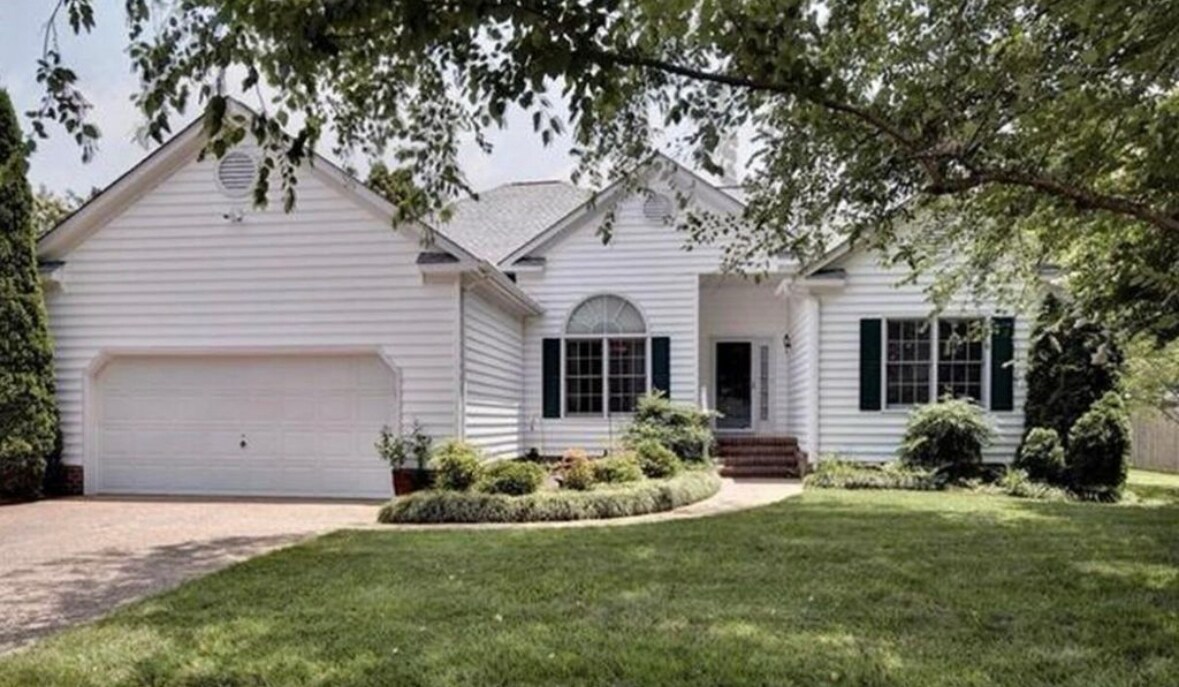 Foto principal - 3908 Shady Ln