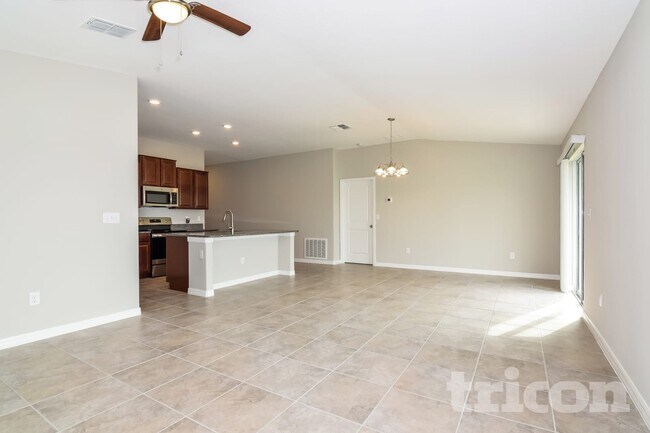 Foto del edificio - 10409 Fairy Moss Ln