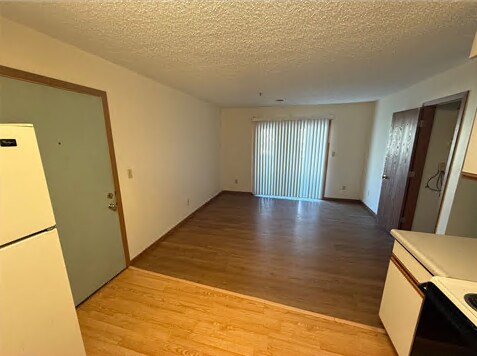 Foto del edificio - 426 S Johnson St