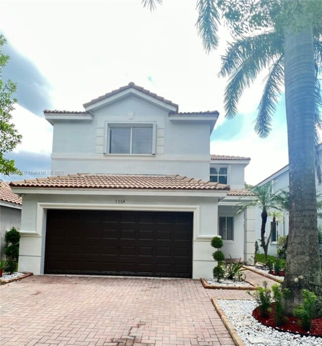 Building Photo - 1064 Golden Cane Dr