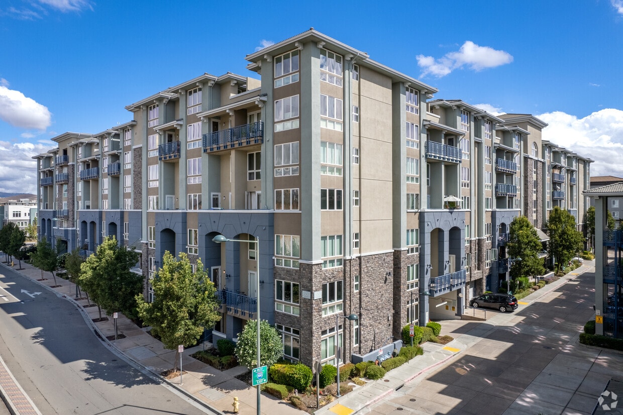 Elan at Dublin Station Apartments in Dublin, CA