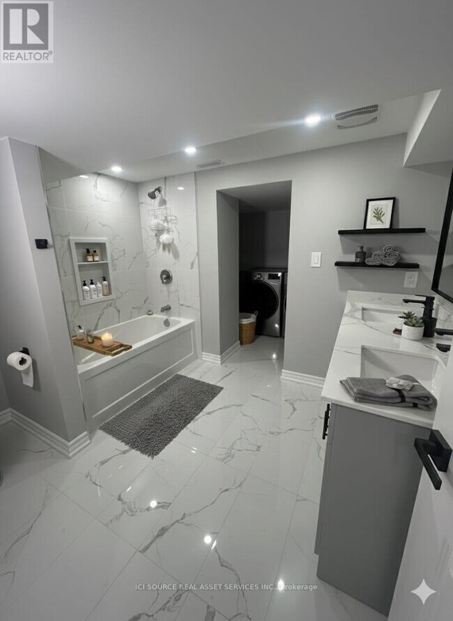 Photo du bâtiment - 44 Patterson Ave