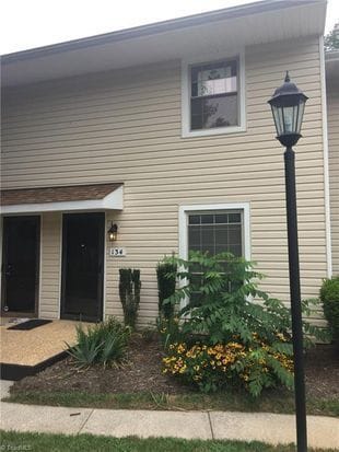 Photo - 134 Turnwood Lane
