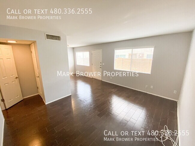 Building Photo - 8547 E Belleview St