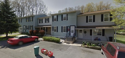 Building Photo - 311 Oakwood Ave