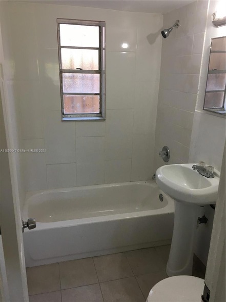Primary Photo - 5600 NW 7th Ct
