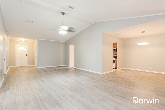 Foto del edificio - 6050 Blank Dr W