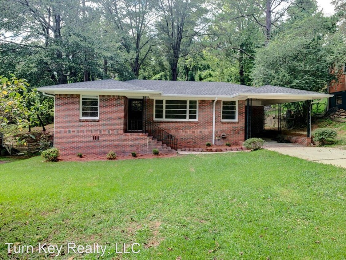 Primary Photo - 3 br, 2 bath House - 430 E Ventura Drive