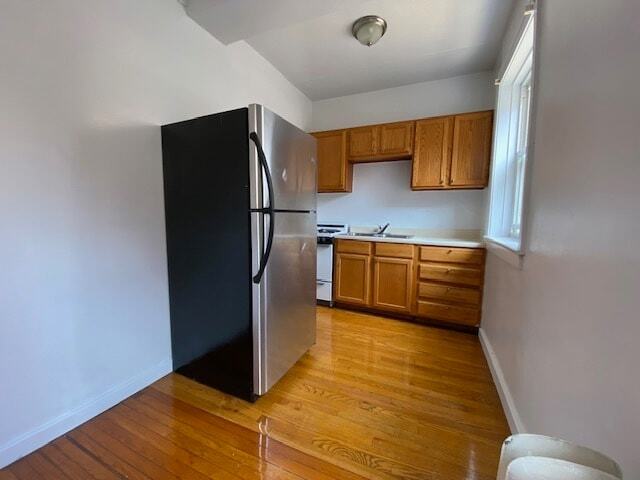 Foto del edificio - 1216 W North Shore Ave