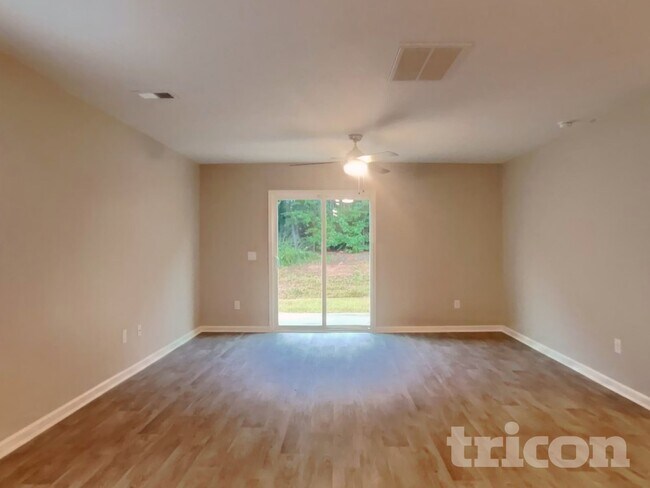 Foto del edificio - 4589 Heatherly Rd