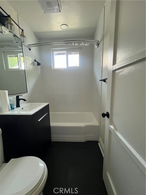 Building Photo - 6628 Bollenbacher Dr