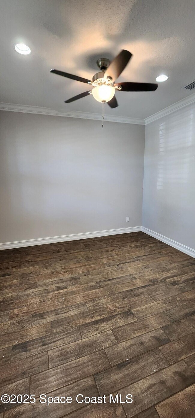 Foto del edificio - 3003 Trasona Dr