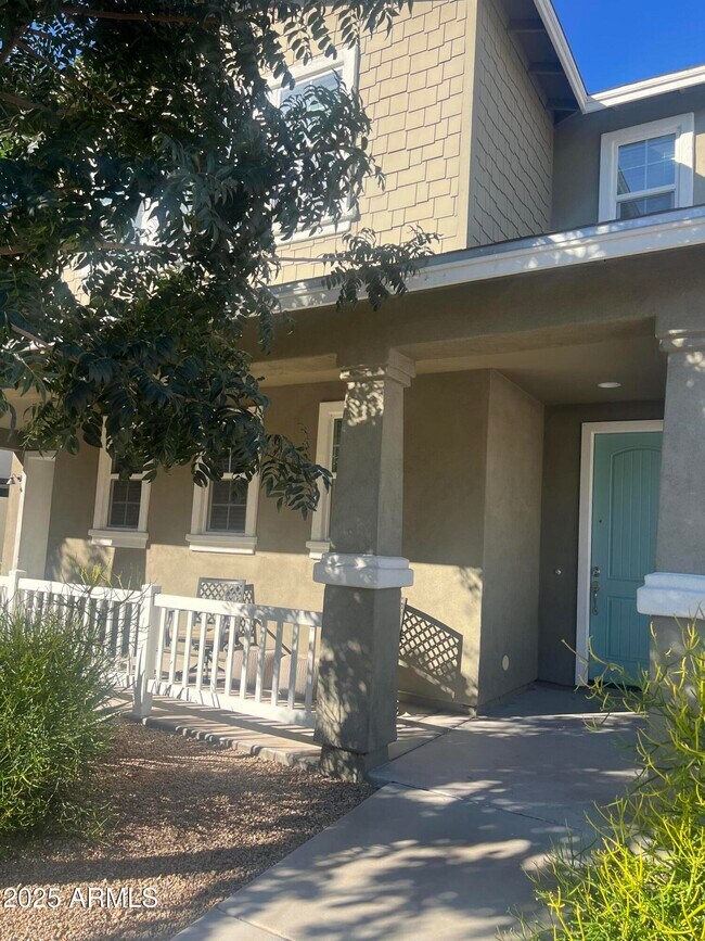 Foto del edificio - 13834 N 7th Wy