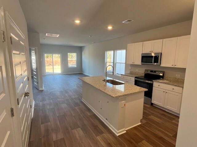 Foto del edificio - 2033 Osprey Isle Ln SW