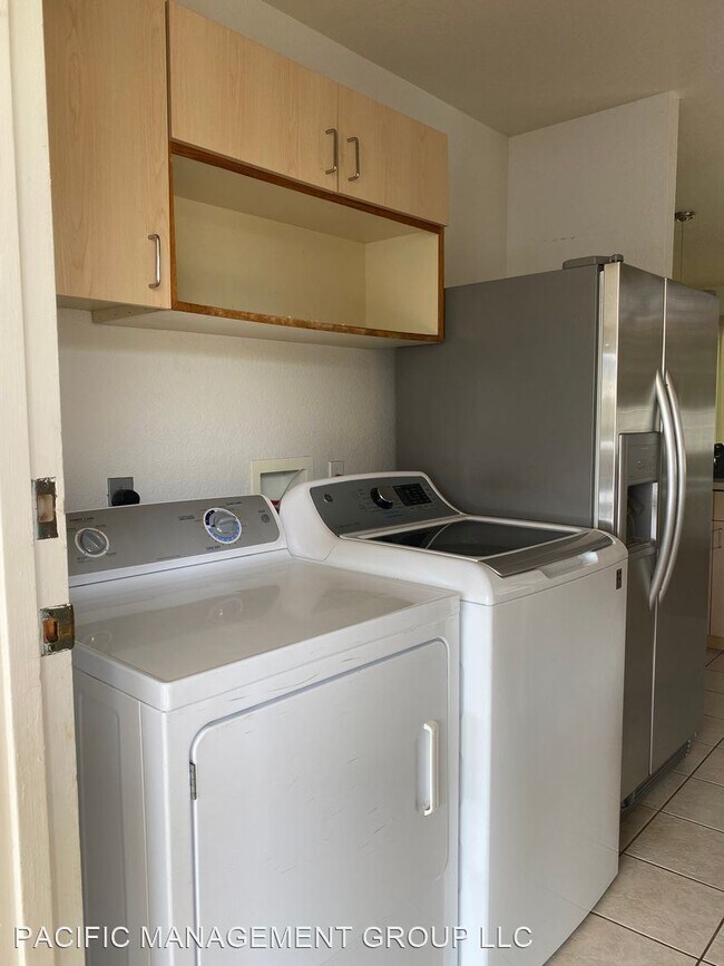 Foto del edificio - 4 br, 2 bath House - 94-236 HIKIKU PLACE