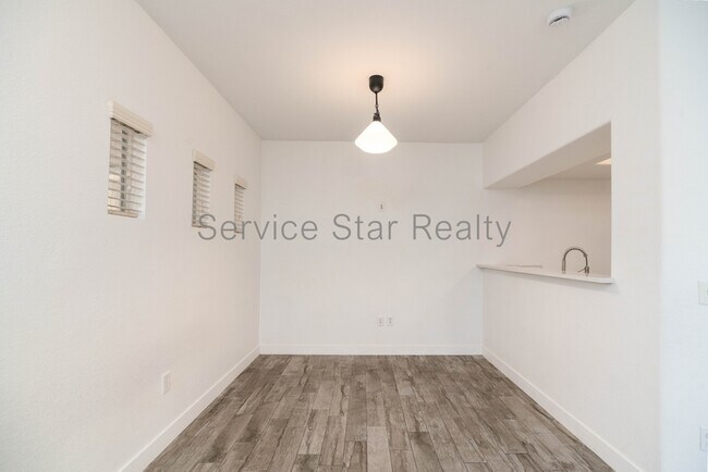 Foto del edificio - 3434 E Baseline Rd