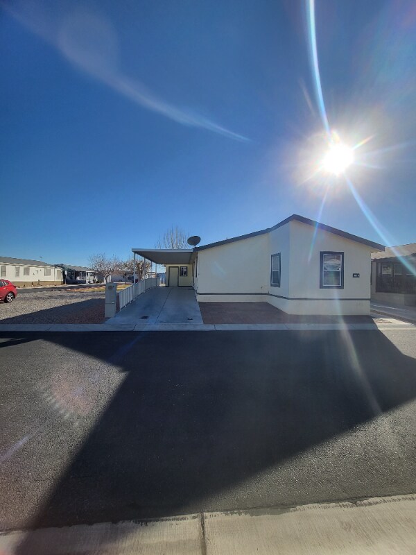 910 Montecito Dr, Pahrump, NV 89048 House Rental in Pahrump, NV