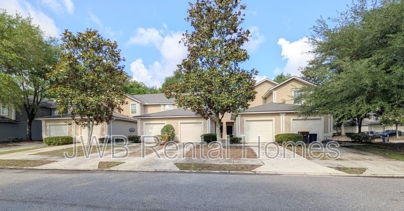 Foto principal - 4706 Playpen Dr