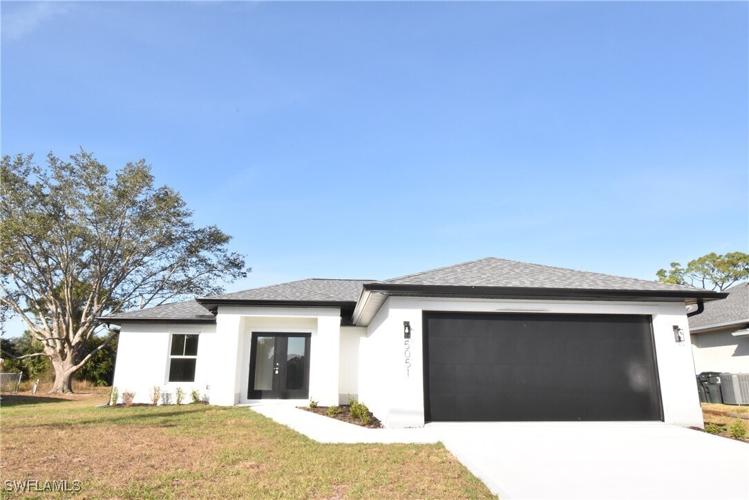 Primary Photo - 5051 Foxhall Rd