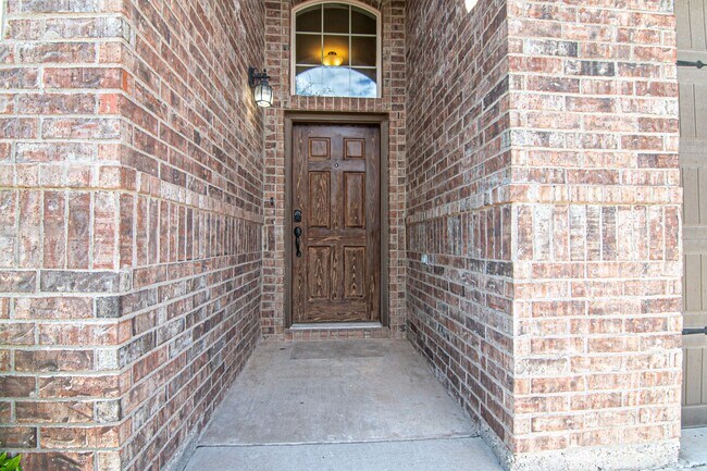 Building Photo - 6612 Colony RD