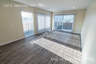 Building Photo - 110 Sweetzer Ave