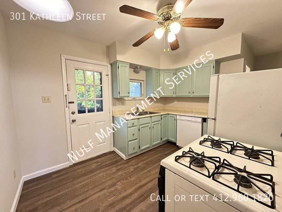 Primary Photo - Cute and updated Mt. Washington Home (3bed...